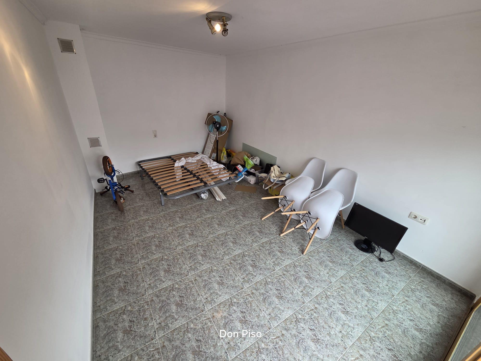 Imagen 20 Casa Adosada en venta en Pego / A 5 minutos del Ayuntamiento.