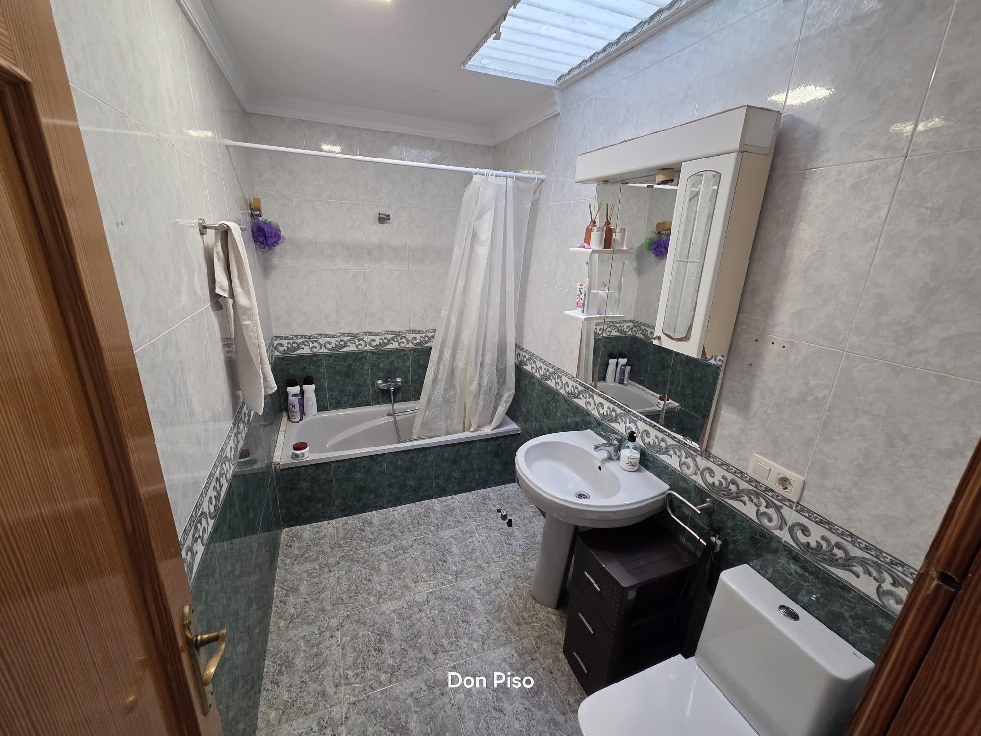 Imagen 9 Casa Adosada en venta en Pego / A 5 minutos del Ayuntamiento.