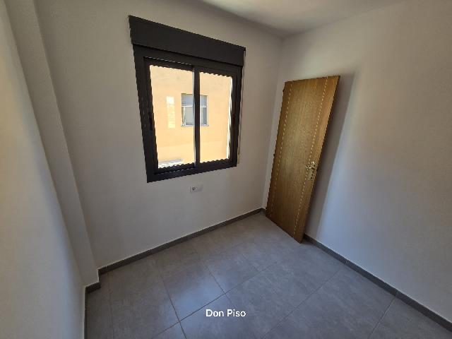 Imagen 21 Inmueble 302468 - Casa Adosada en venta en Dénia / Al lado del Café Strudel.