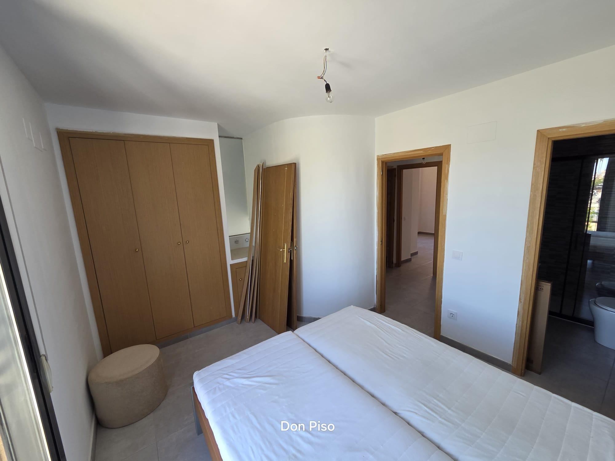 Imagen 14 Casa Adosada en venta en Dénia / Al lado del Café Strudel.