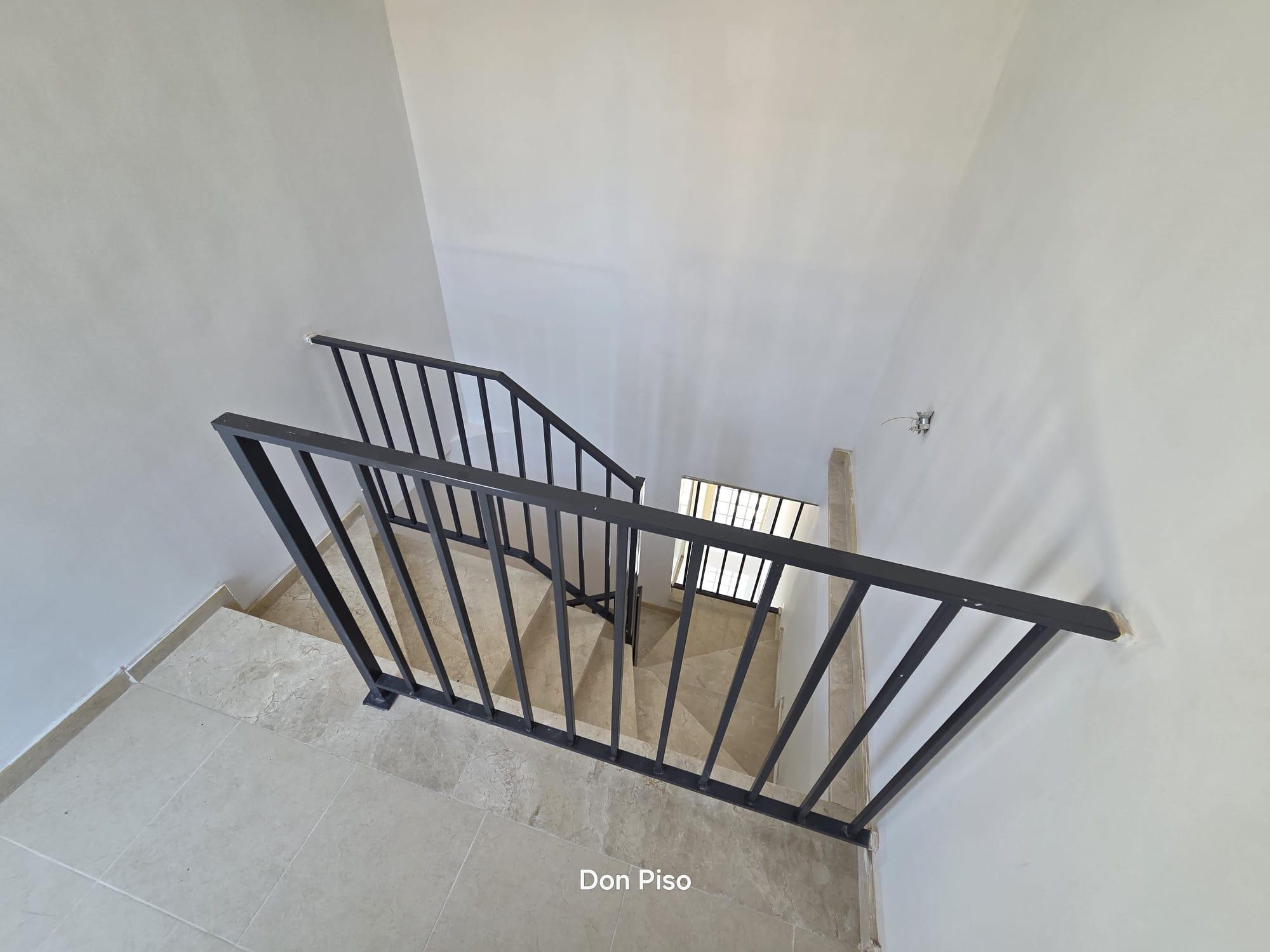 Imagen 23 Casa Adosada en venta en Dénia / Al lado del Café Strudel.