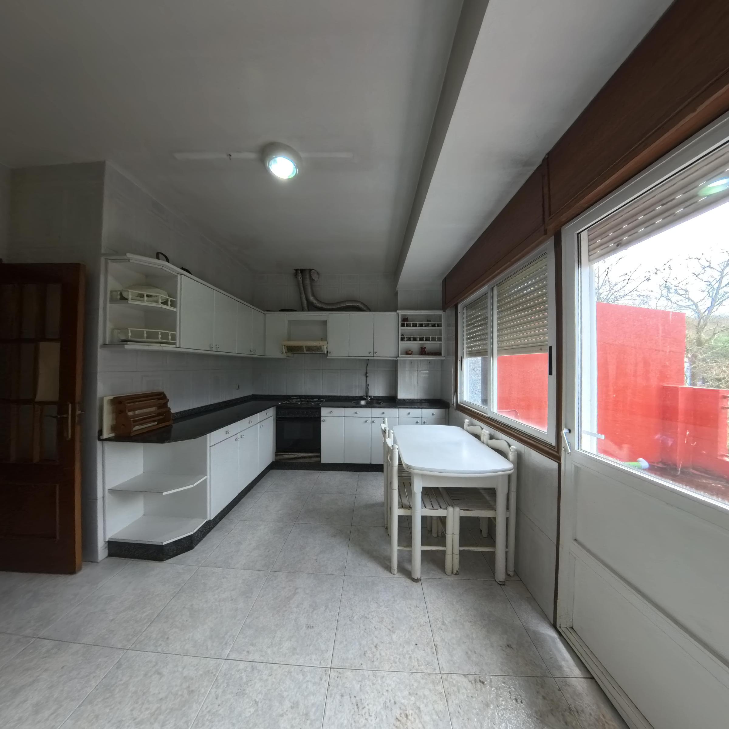 Imagen 18 Ático en venta en Santiago De Compostela / A 5 minutos de Santiago, y cerca del Hospital C...