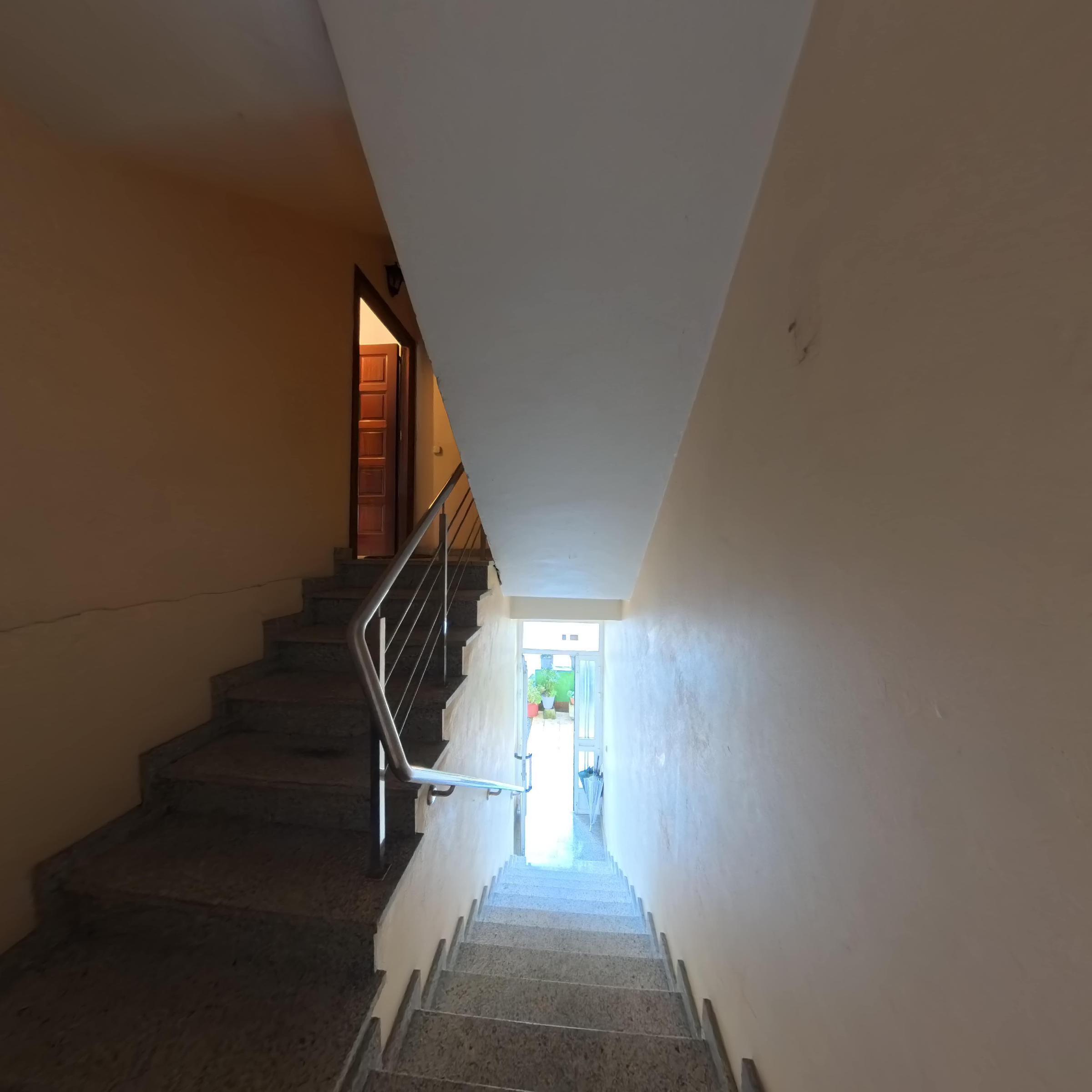 Imagen 3 Ático en venta en Santiago De Compostela / A 5 minutos de Santiago, y cerca del Hospital C...