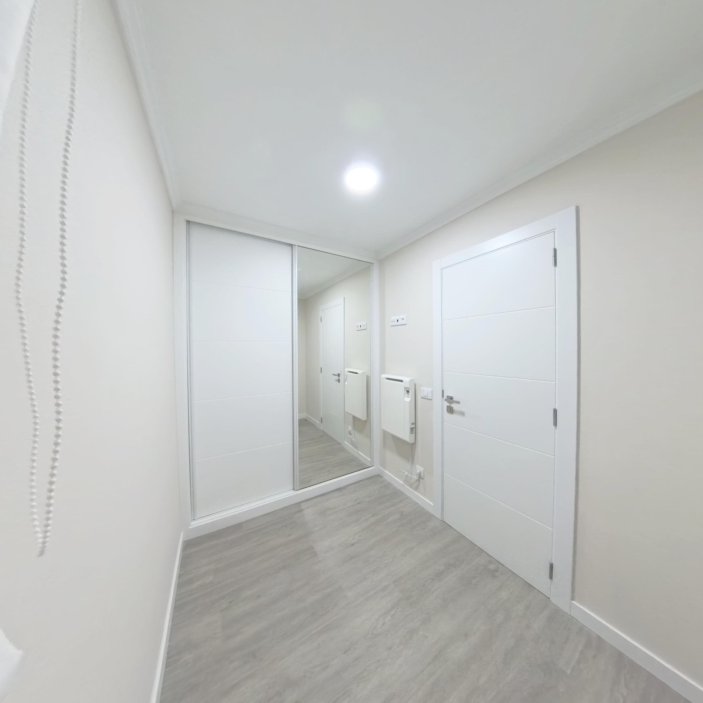 Imagen 24 Apartamento en venta en Santiago De Compostela / Cerca de Plaza Galicia
