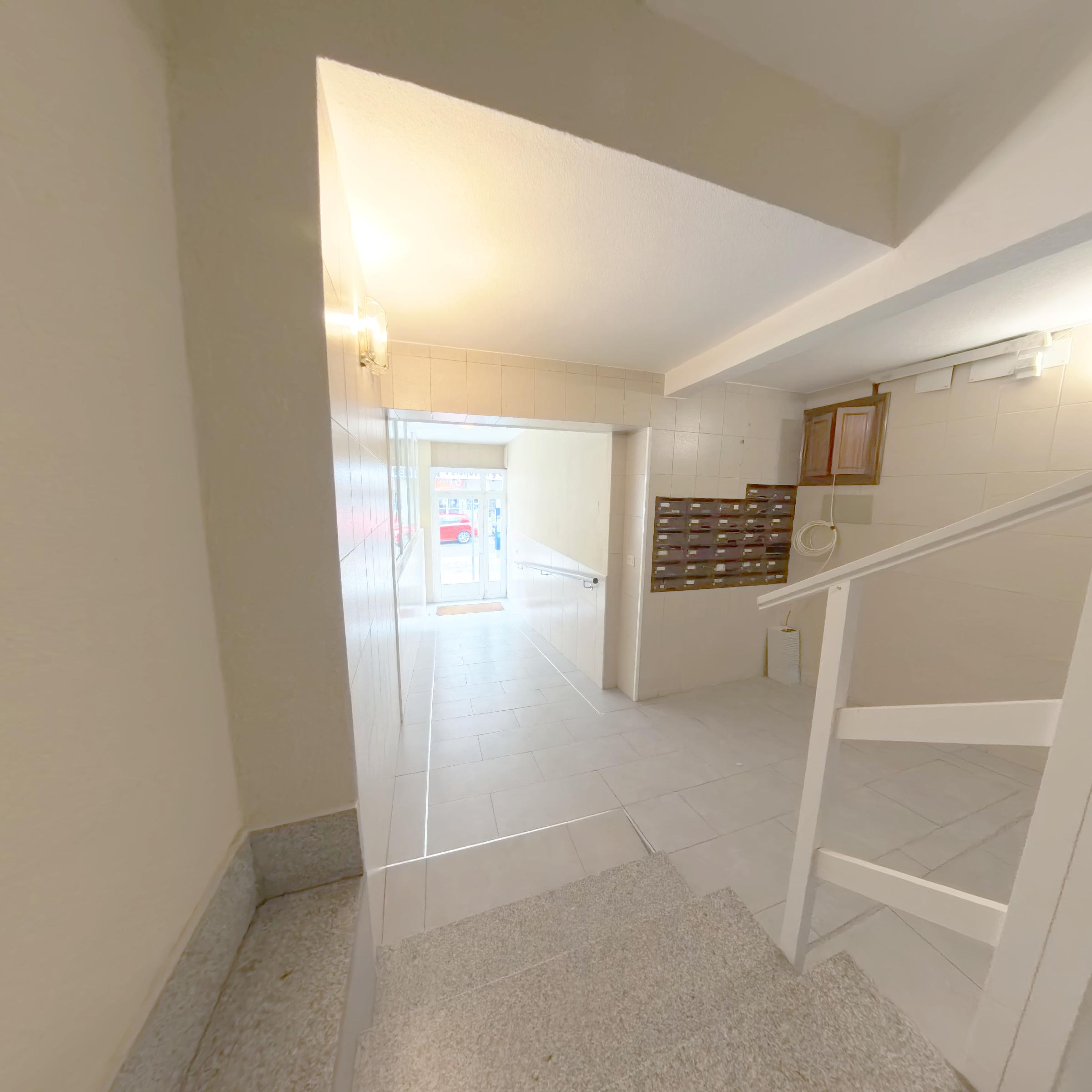 Imagen 33 Apartamento en venta en Santiago De Compostela / Cerca de Plaza Galicia