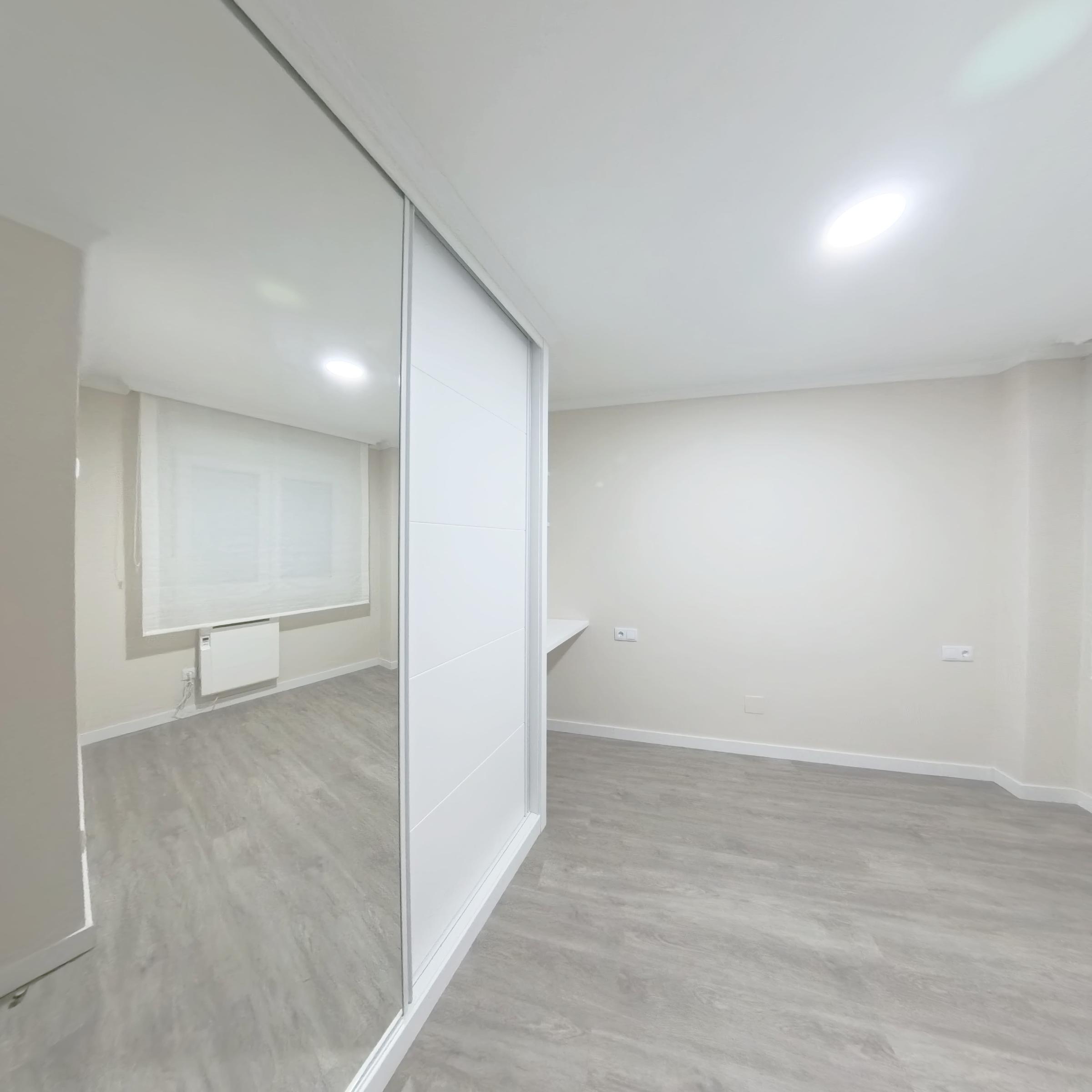 Imagen 19 Apartamento en venta en Santiago De Compostela / Cerca de Plaza Galicia