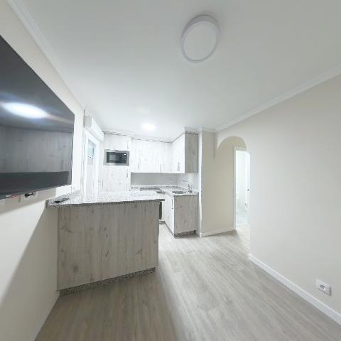 Imagen 3 Inmueble 299952 - Apartamento en venta en Santiago De Compostela / Cerca de Plaza Galicia