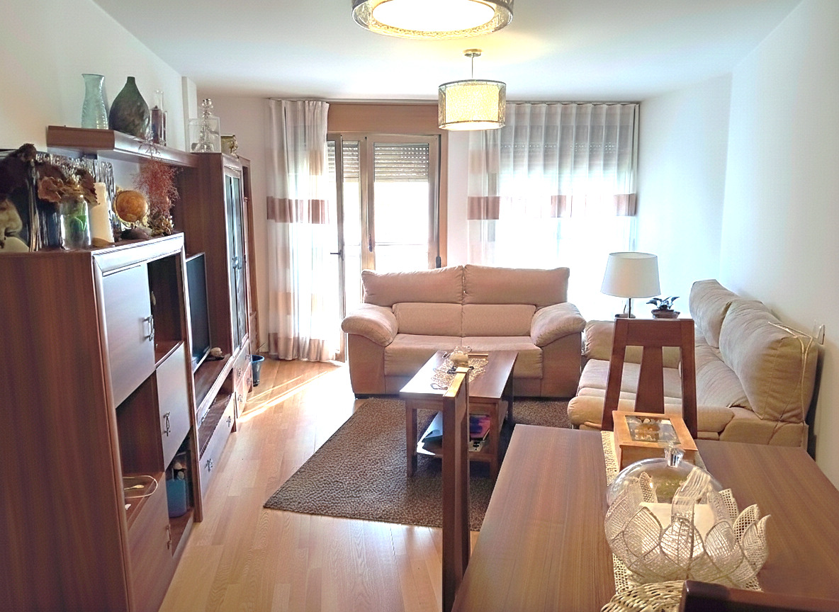 Imagen 1 Apartamento en venta en Outes / A 3 km de la playa