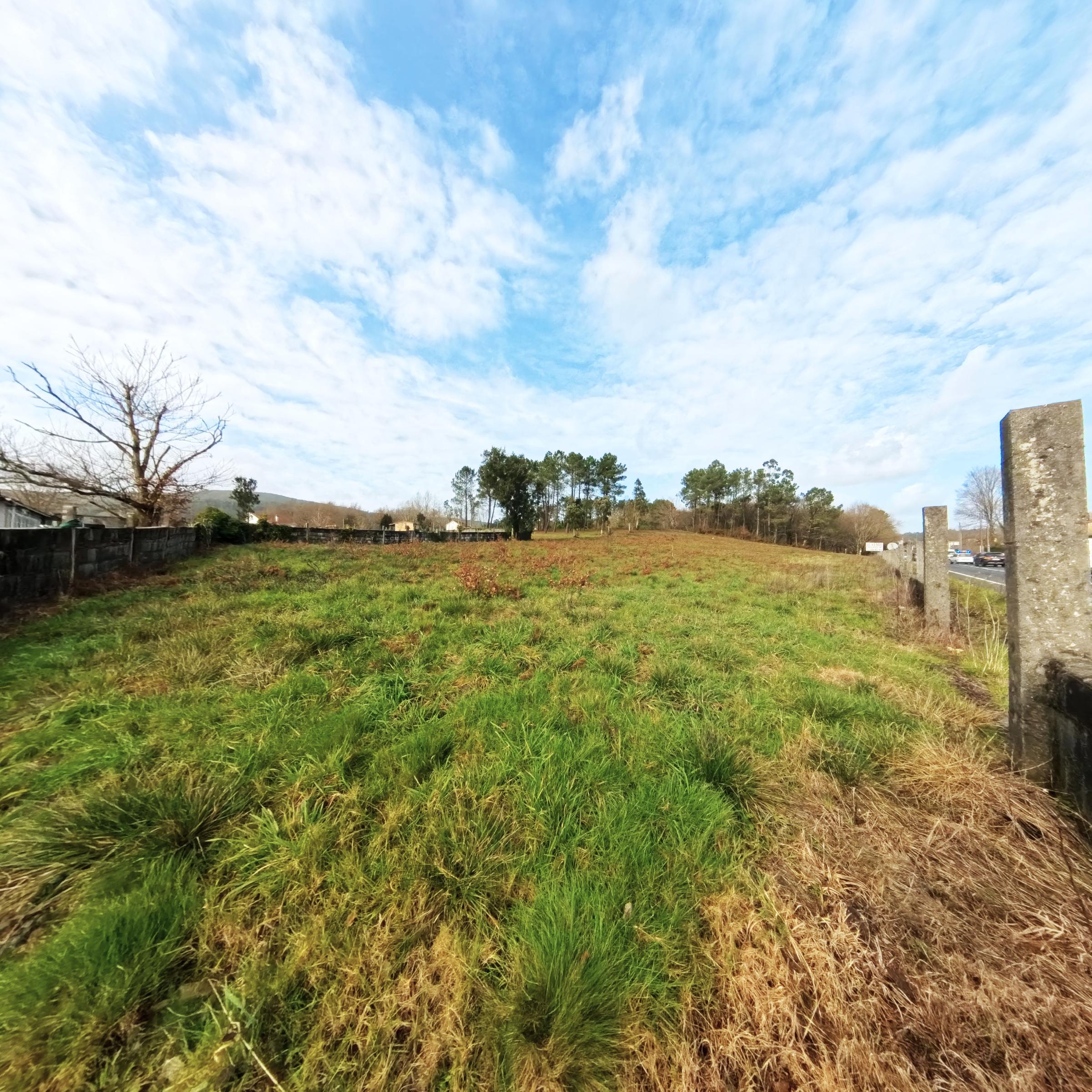 Imagen 17 Solar Urbano en venta en Teo / En Reis, al lado de la carretera.