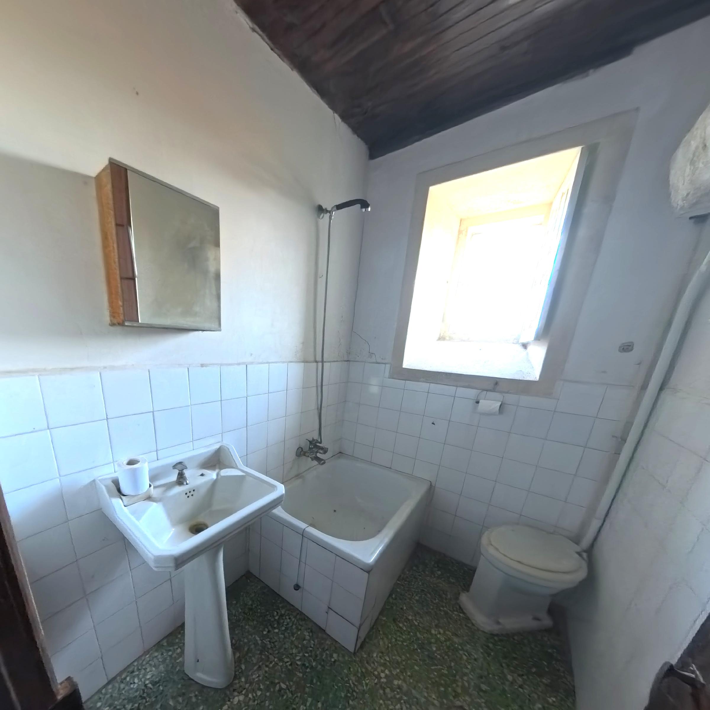 Imagen 8 Casa en venta en Santiago De Compostela / Cerca de la Iglesia de Calo