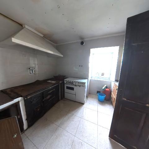 Imagen 2 Inmueble 301278 - Casa en venta en Santiago De Compostela / Cerca de la Iglesia de Calo