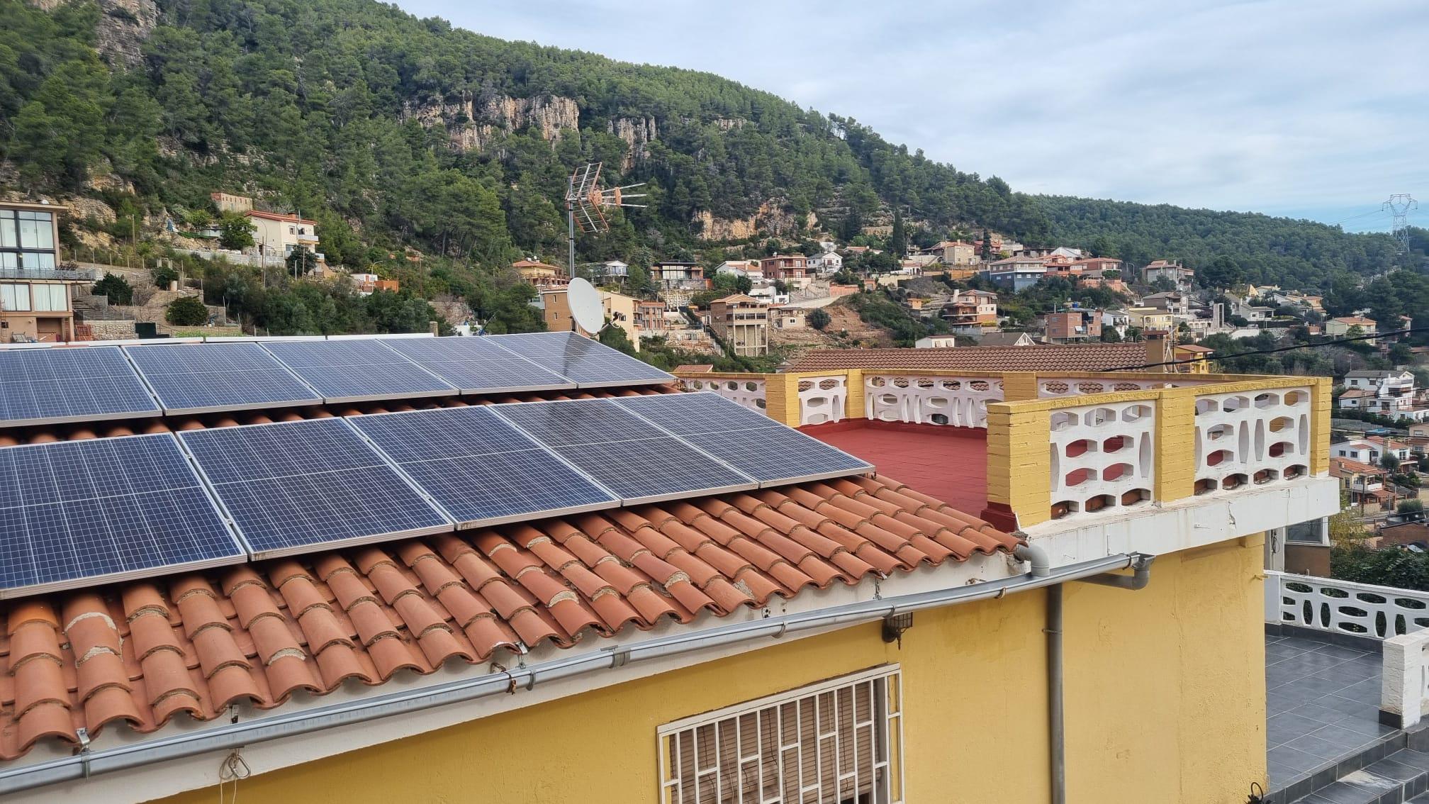 Imagen 9 Casa Aislada en venta en Vallirana / Ubicada en calle Maladeta, en Vallirana.