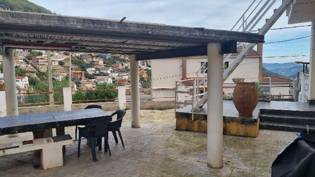 Imagen 3 Inmueble 299874 - Casa Aislada en venta en Vallirana / Ubicada en calle Maladeta, en Vallirana.