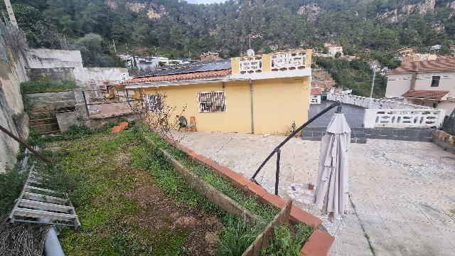 Imagen 6 Inmueble 299874 - Casa Aislada en venta en Vallirana / Ubicada en calle Maladeta, en Vallirana.