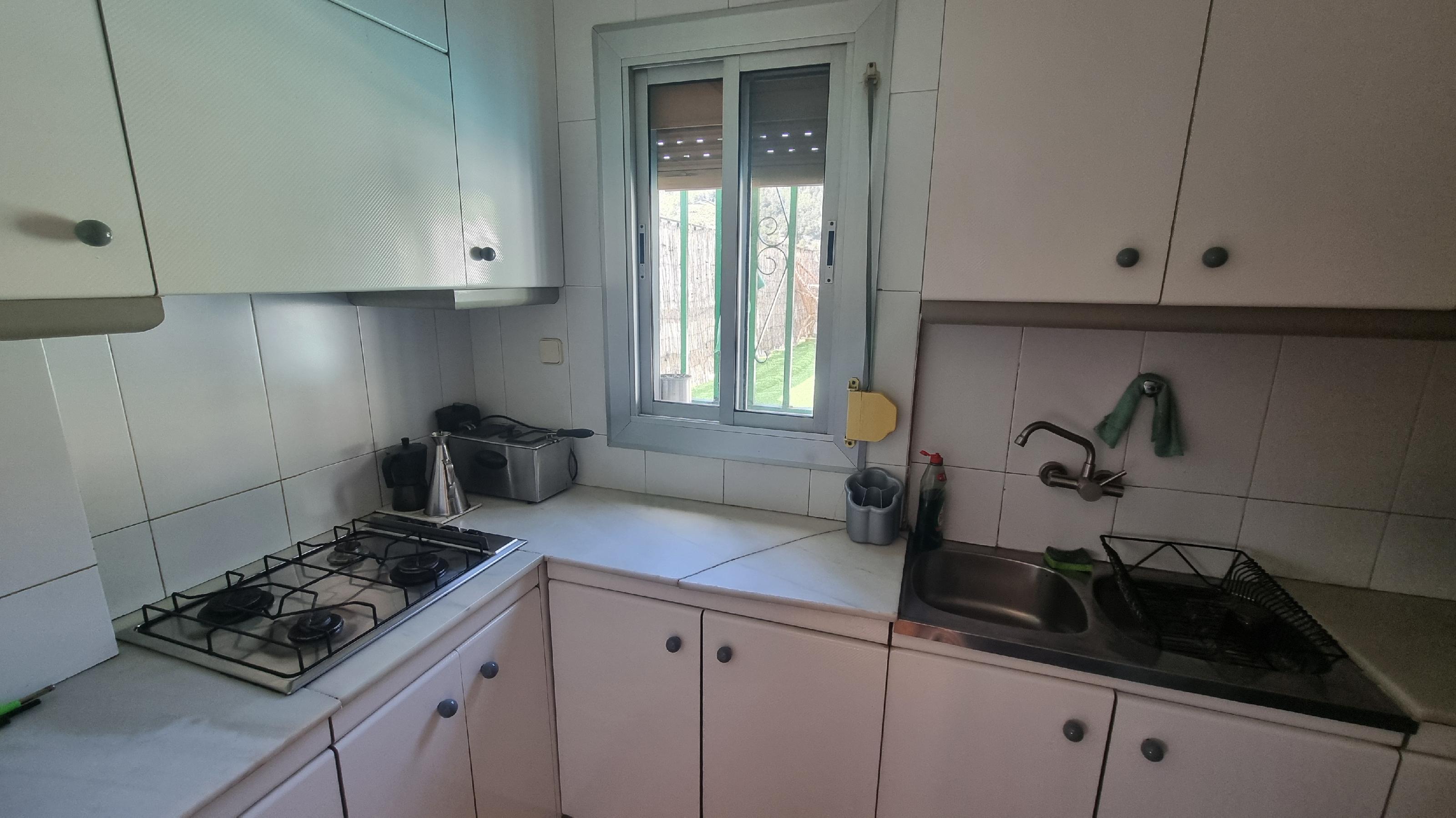 Imagen 28 Casa Pareada en venta en Vallirana / A 10 minutos de la autovía A-2