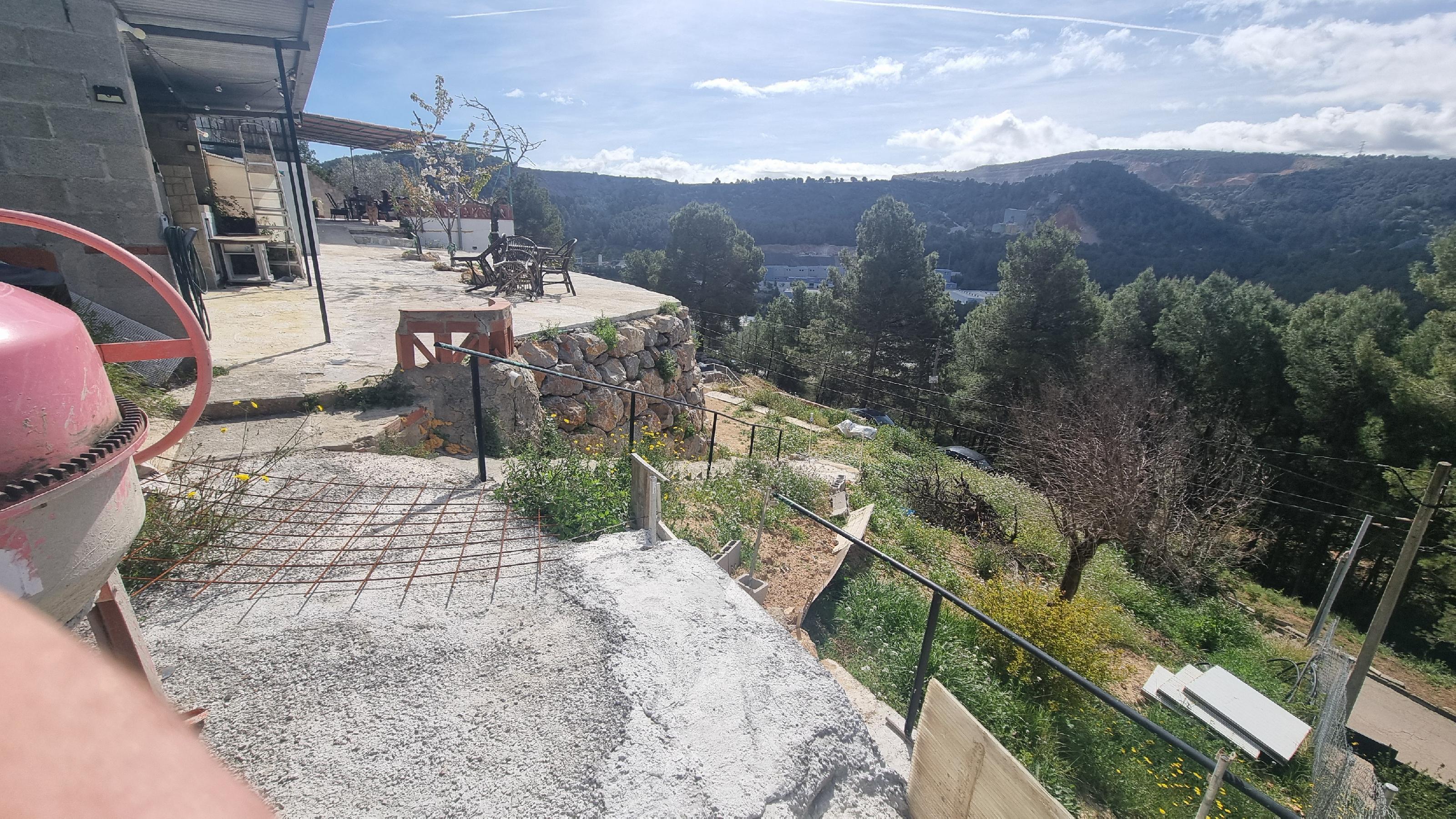 Imagen 6 Casa Aislada en venta en Vallirana / A 10 minutos de la autovía A-2