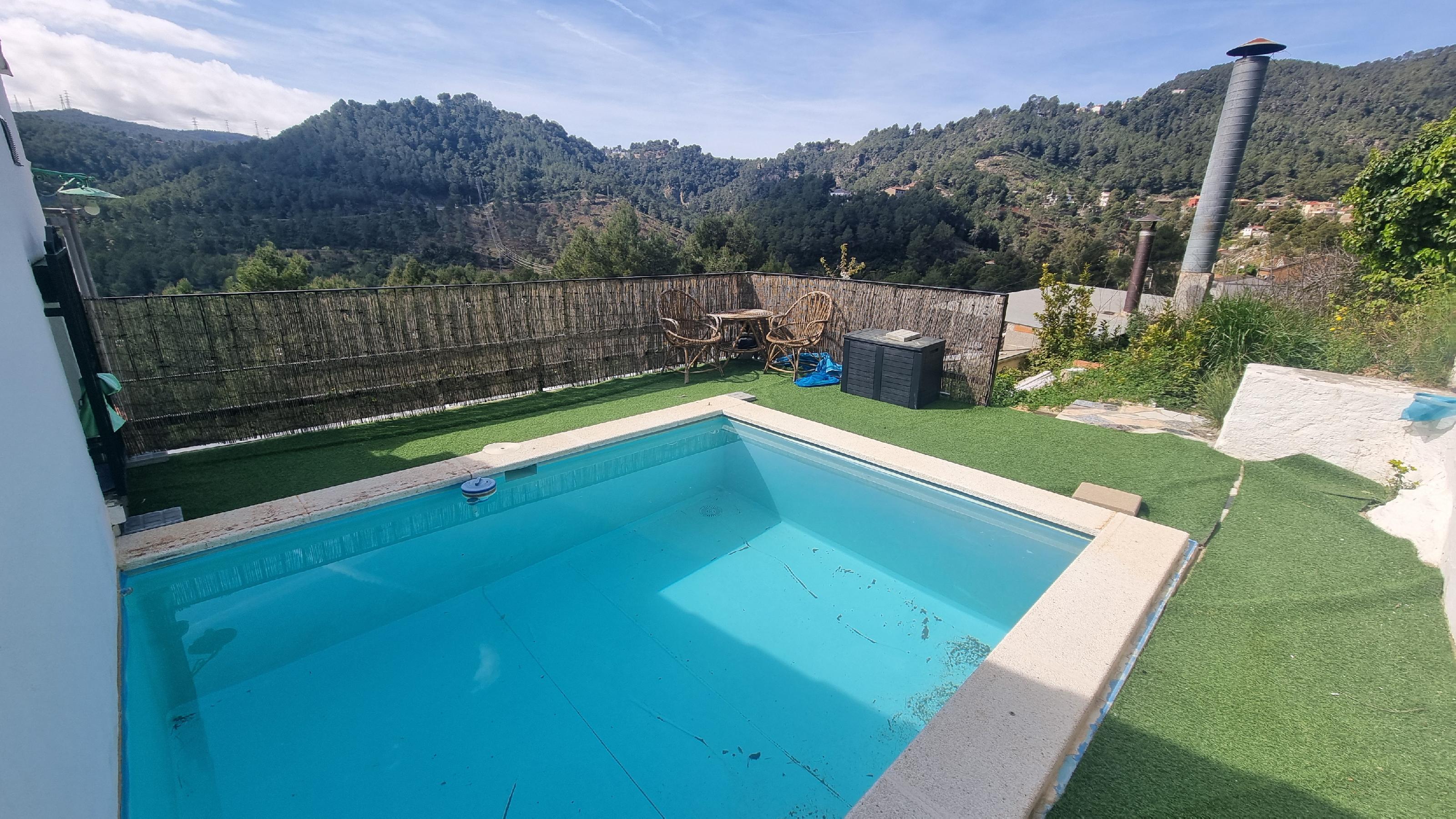 Imagen 9 Casa Pareada en venta en Vallirana / A 10 minutos de la autovía A-2