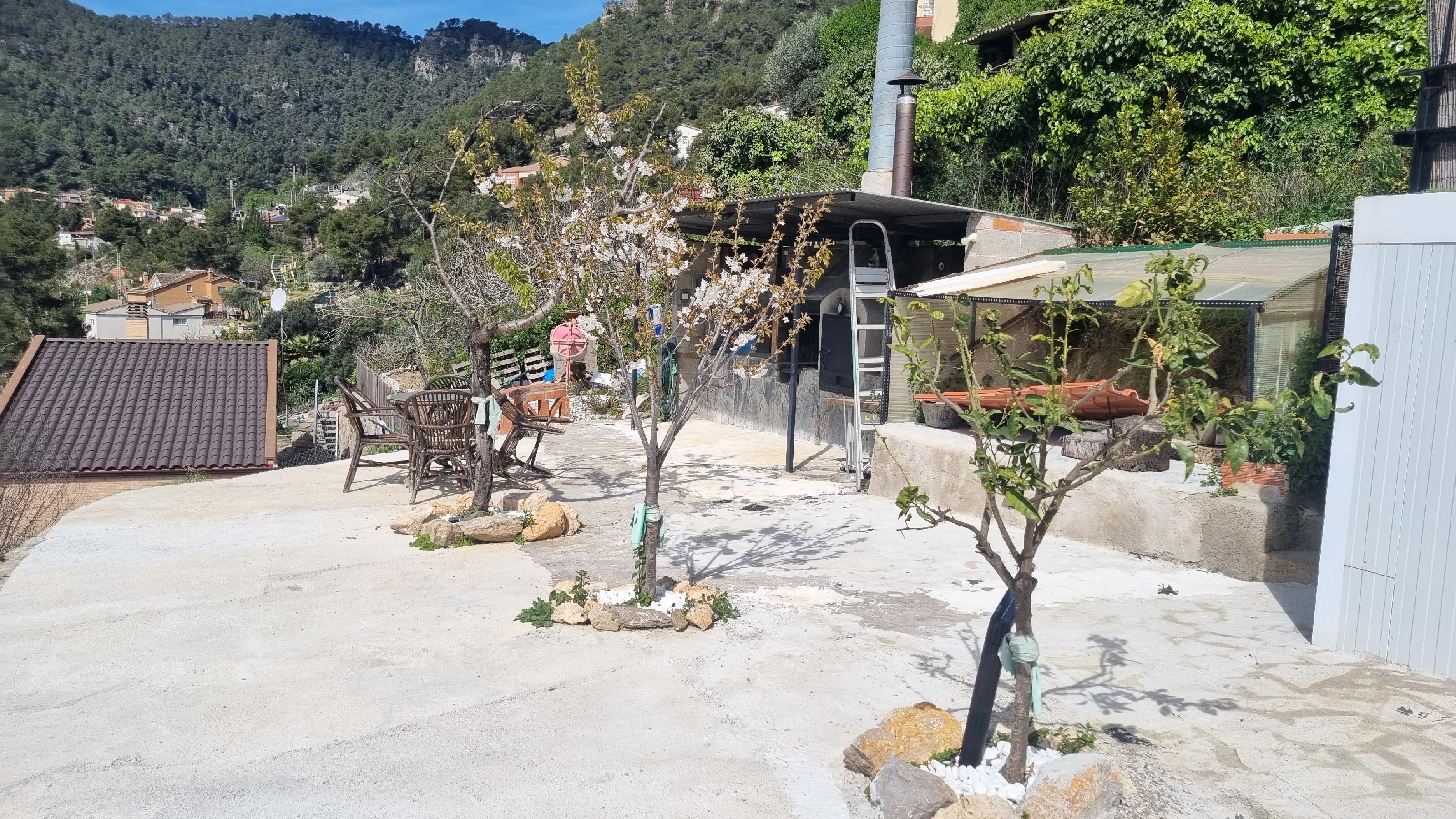 Imagen 5 Casa Pareada en venta en Vallirana / A 10 minutos de la autovía A-2