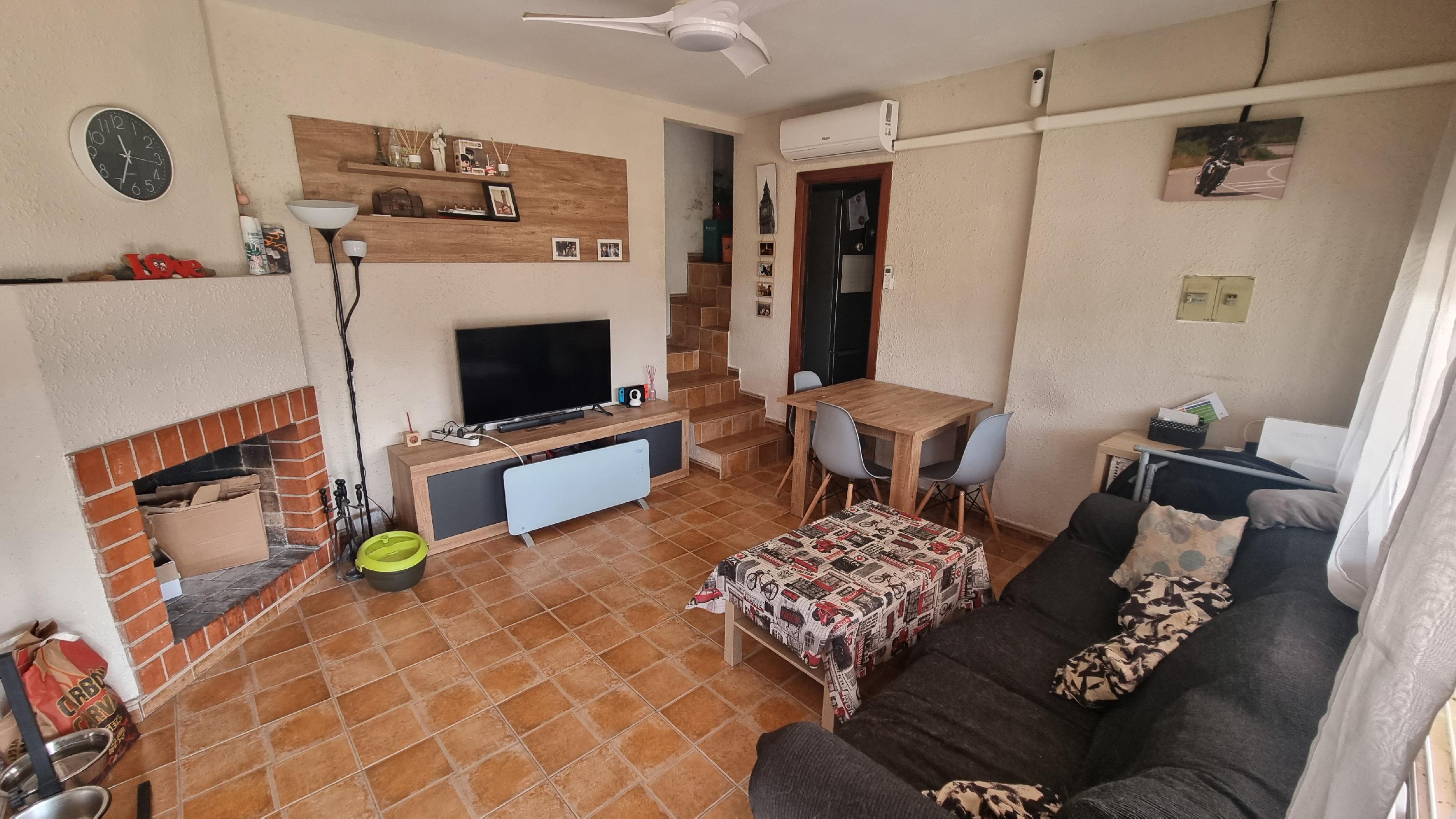 Imagen 18 Casa Aislada en venta en Vallirana / A 10 minutos de la autovía A-2