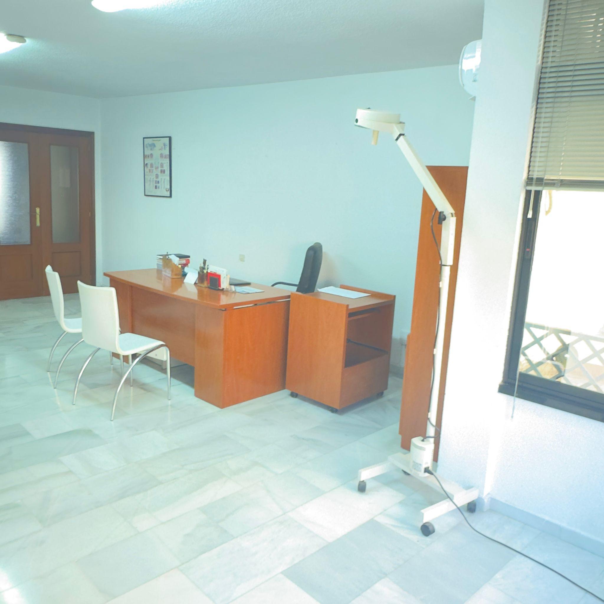 Imagen 5 Apartamento en venta en Almuñécar / Avd. Andalucia,1