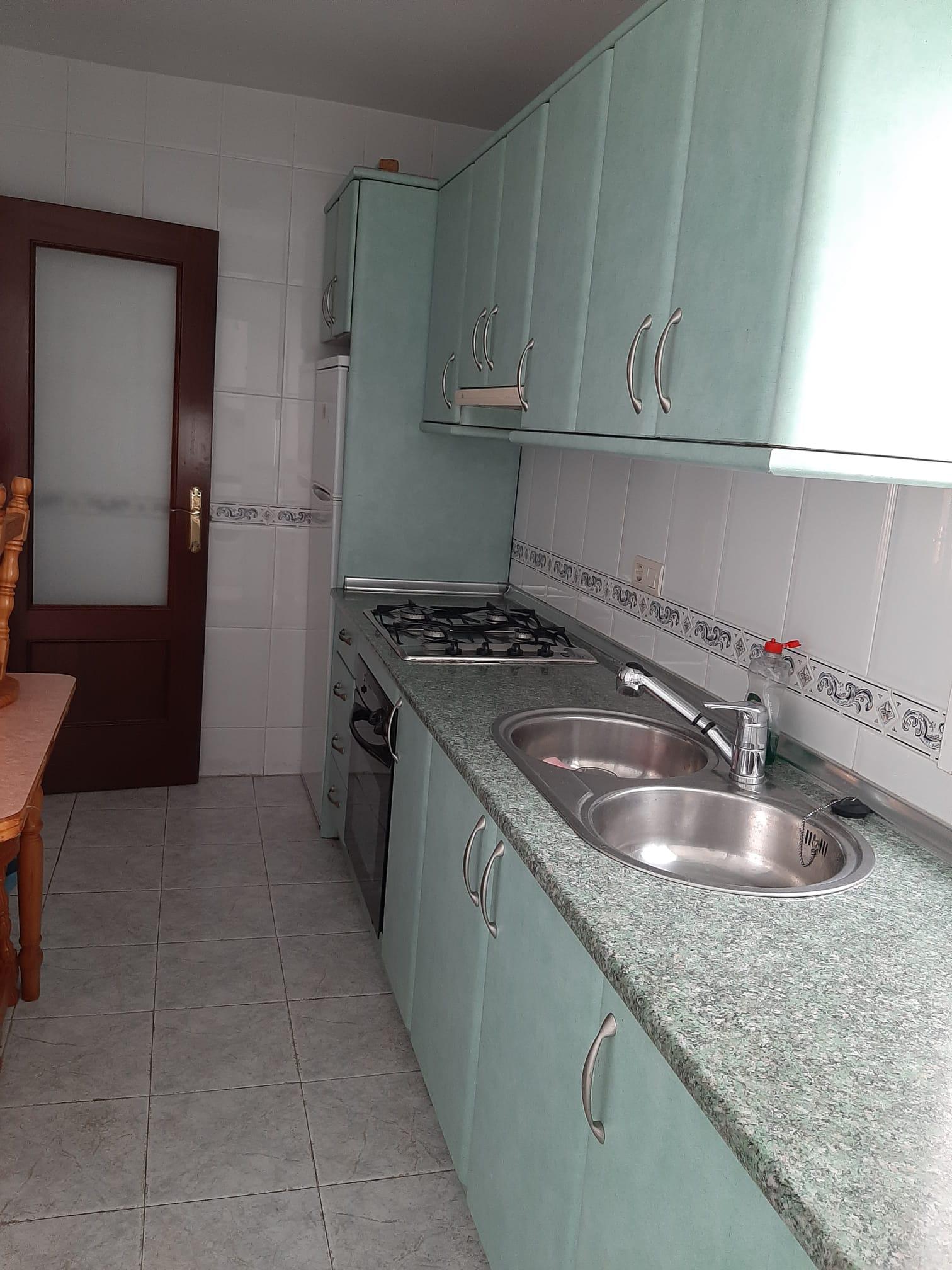 Imagen 23 Apto. Playa en venta en Almuñécar / Calle Baracoa, Edificio Miramar