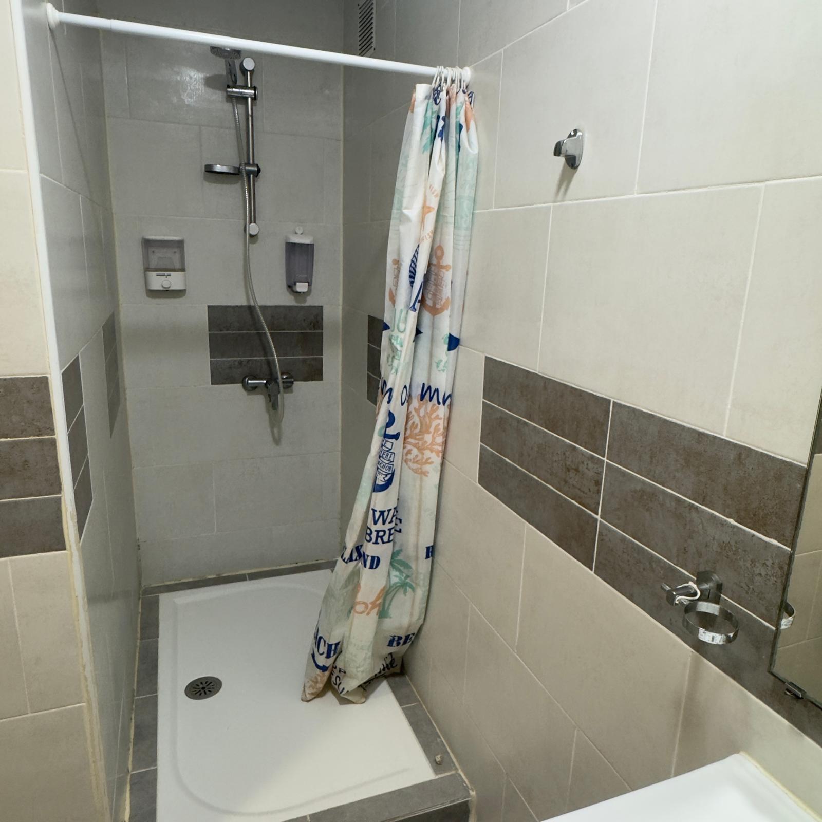 Imagen 24 Apto. Playa en venta en Almuñécar / Enfrente de C?Mariano