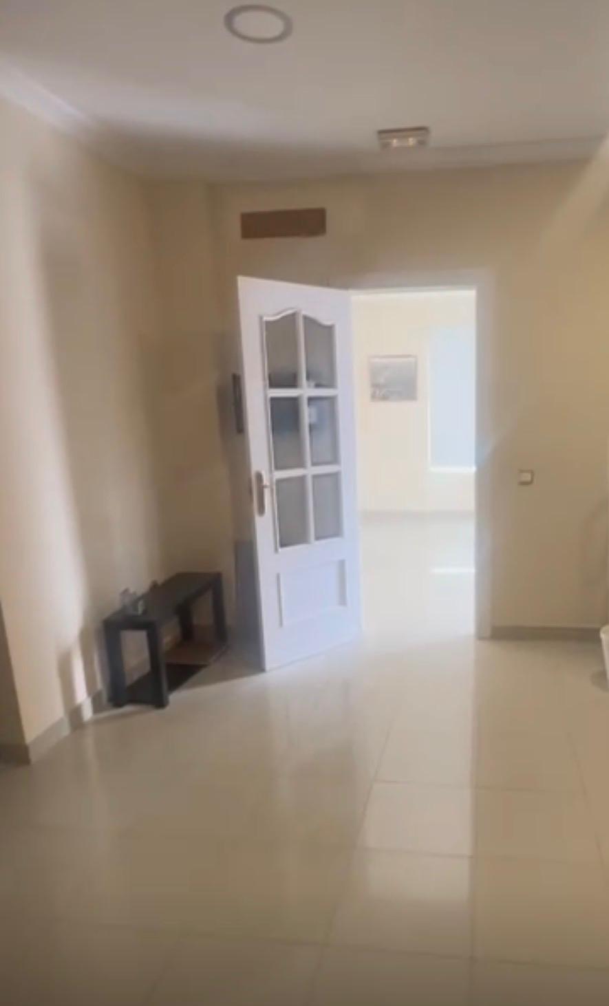 Imagen 2 Local Comercial en venta en Almuñécar / Calle cariñena la herradura
