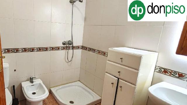 Imagen 8 Inmueble 301901 - Casa Adosada en venta en Cartagena / Los Nietos, Calle los nietos de Miranda. Calle aislada