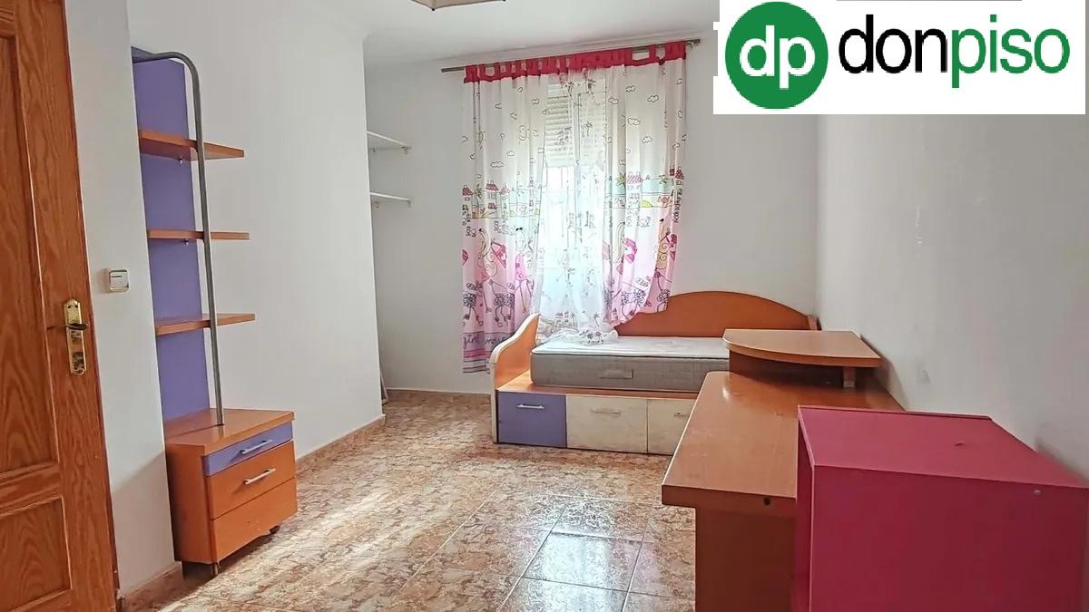 Imagen 10 Casa Adosada en venta en Cartagena / Los Nietos, Calle los nietos de Miranda. Calle aislada