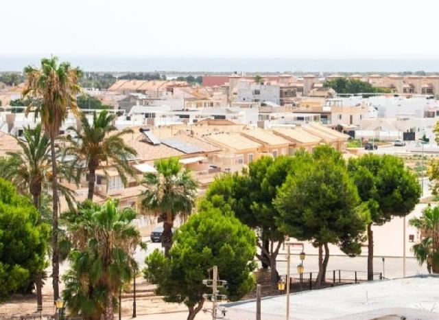 Imagen 8 Inmueble 301902 - Dúplex en venta en San Pedro Del Pinatar / Av. Dr Artero Guirao. Piso 3 encima de Euronics