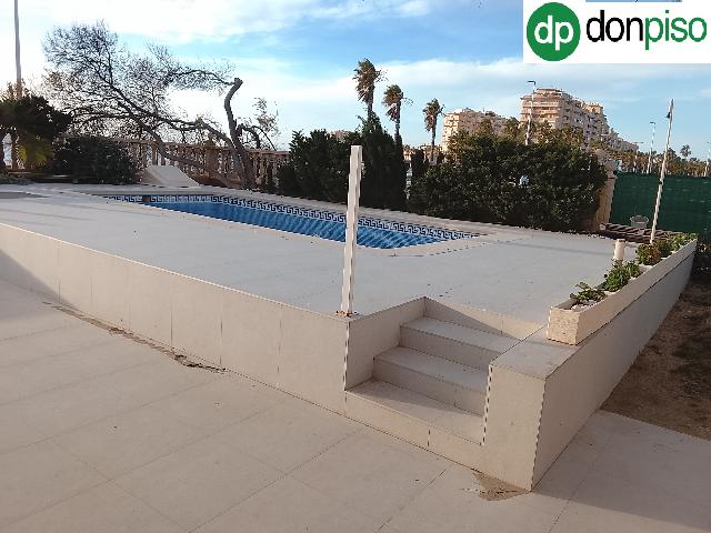 Imagen 2 Inmueble 302620 - Casa Aislada en venta en San Javier / Al frente del Restaurante el Paquebote