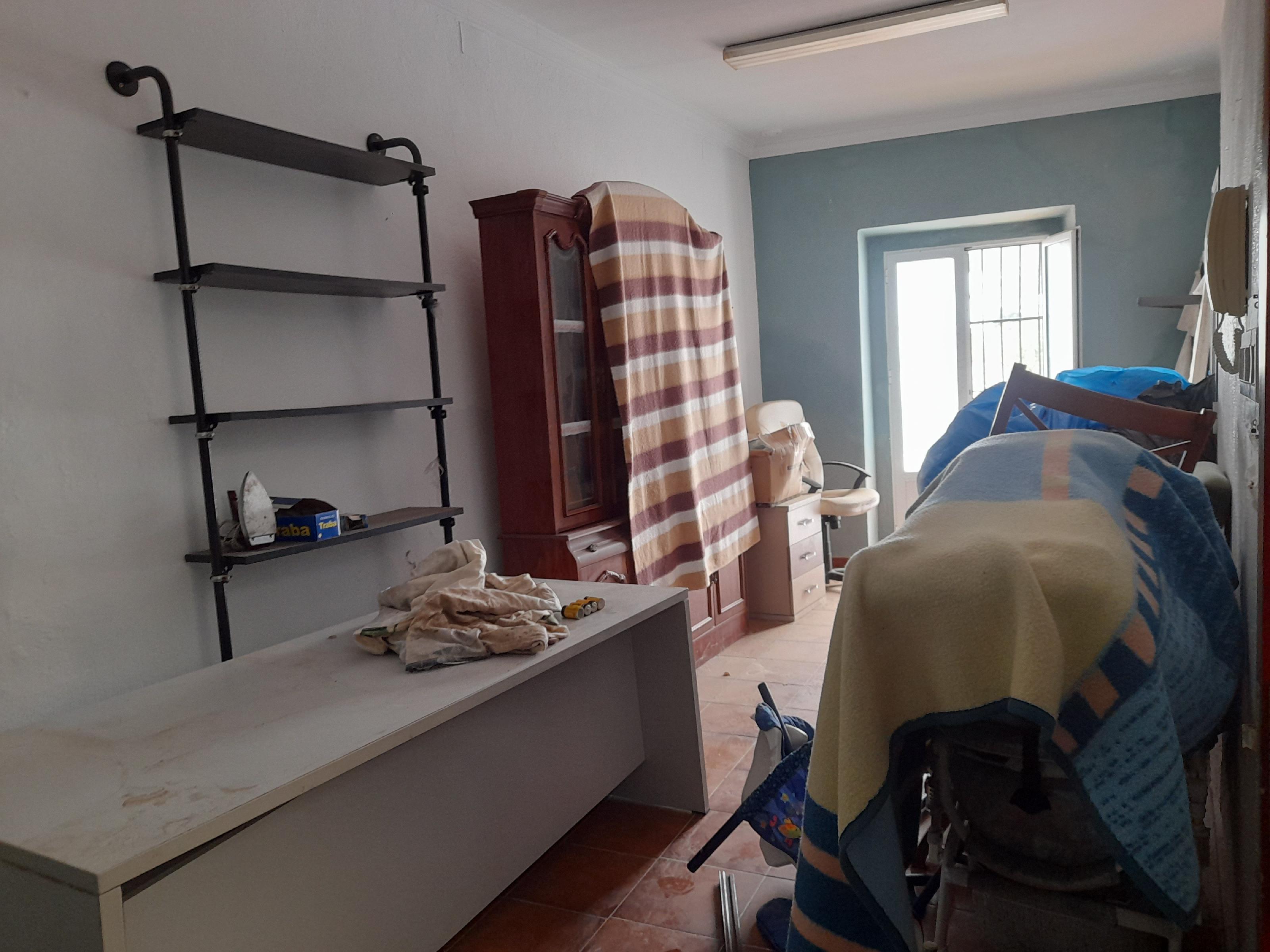 Imagen 15 Casa Adosada en venta en Arcos De La Frontera / Situado muy cerca del restaurante El Nuevo...