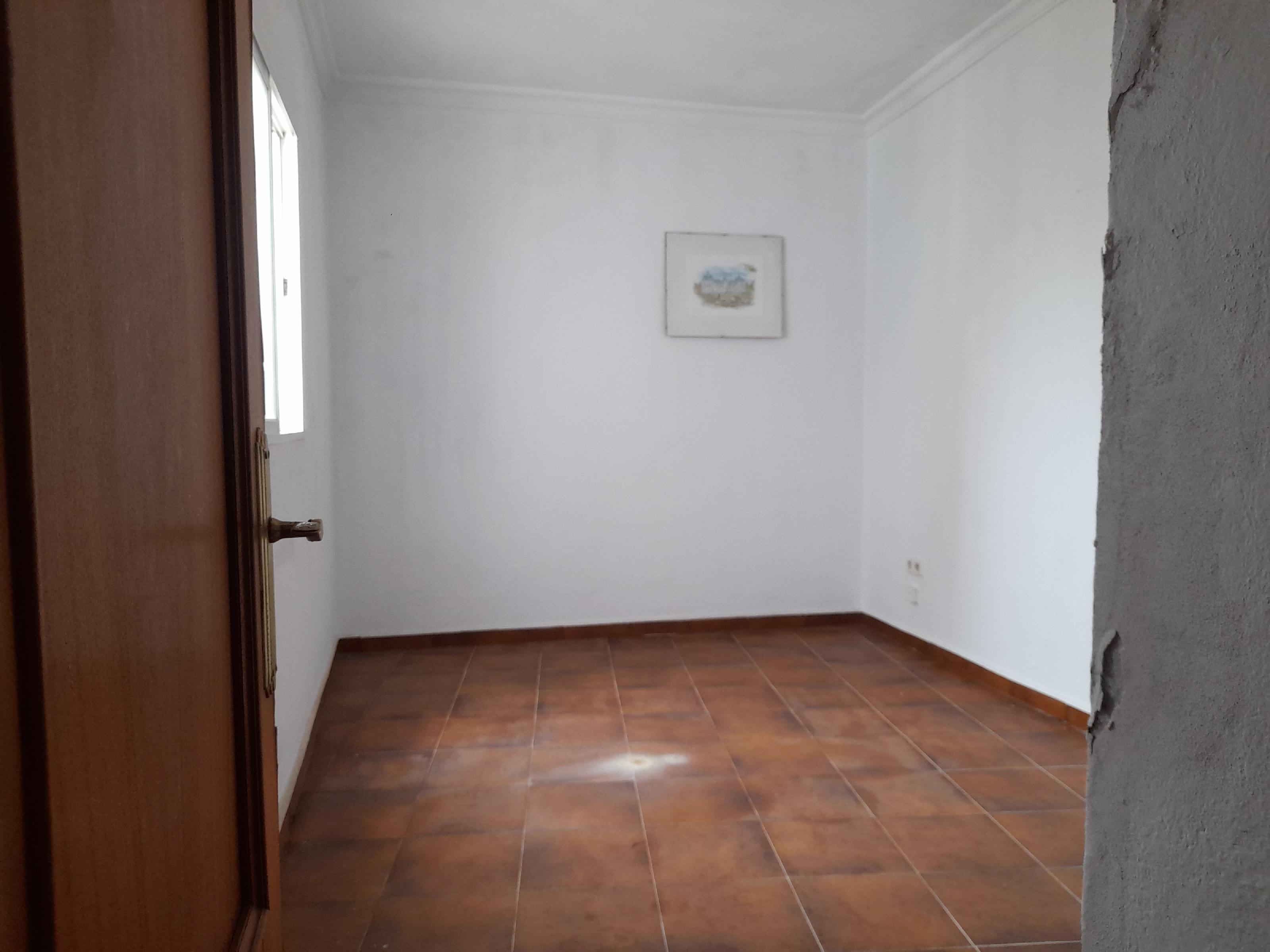 Imagen 22 Casa Adosada en venta en Arcos De La Frontera / Situado muy cerca del restaurante El Nuevo...