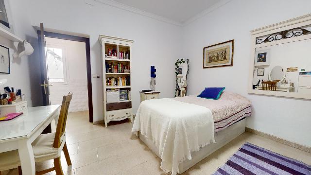 Imagen 11 Inmueble 301118 - Casa en venta en Jerez De La Frontera / A pocos metros de  la Pza Plateros y Pza San Marcos