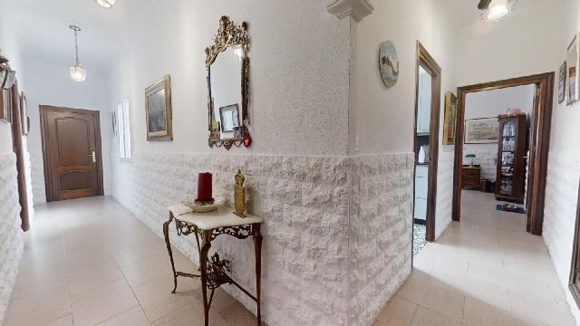 Imagen 10 Inmueble 301118 - Casa en venta en Jerez De La Frontera / A pocos metros de  la Pza Plateros y Pza San Marcos