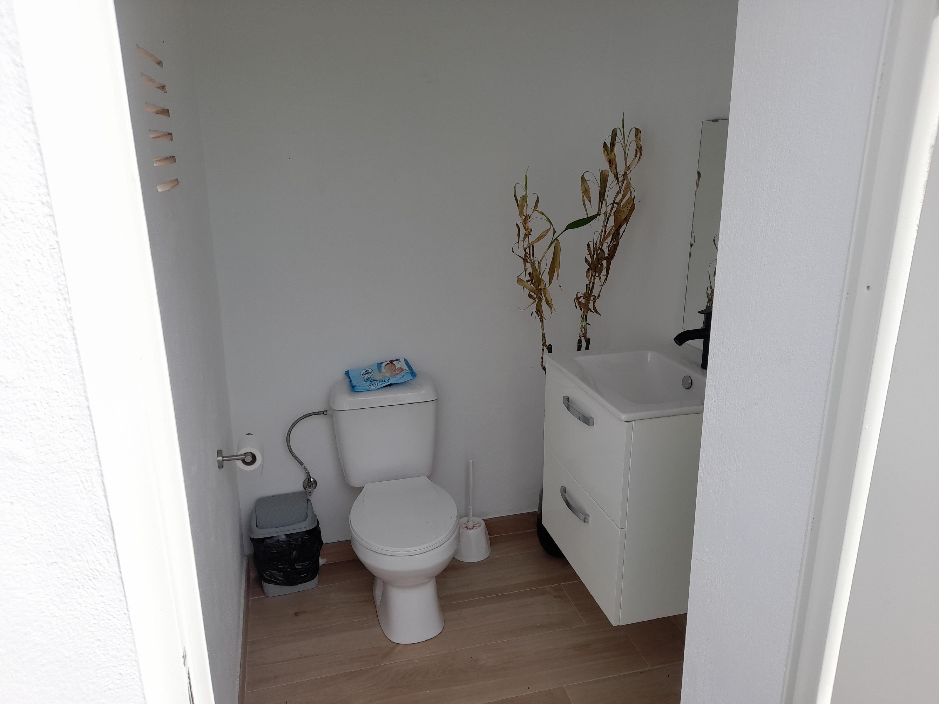 Imagen 23 Casa en venta en Puerto De Santa María El / Cerca de la venta El Pajaro y a 4 km de play...