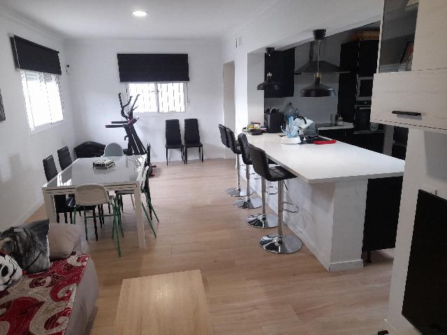 Imagen 5 Inmueble 301151 - Casa en venta en Puerto De Santa María (El) / Cerca de la venta El Pajaro y a 4 km de play...