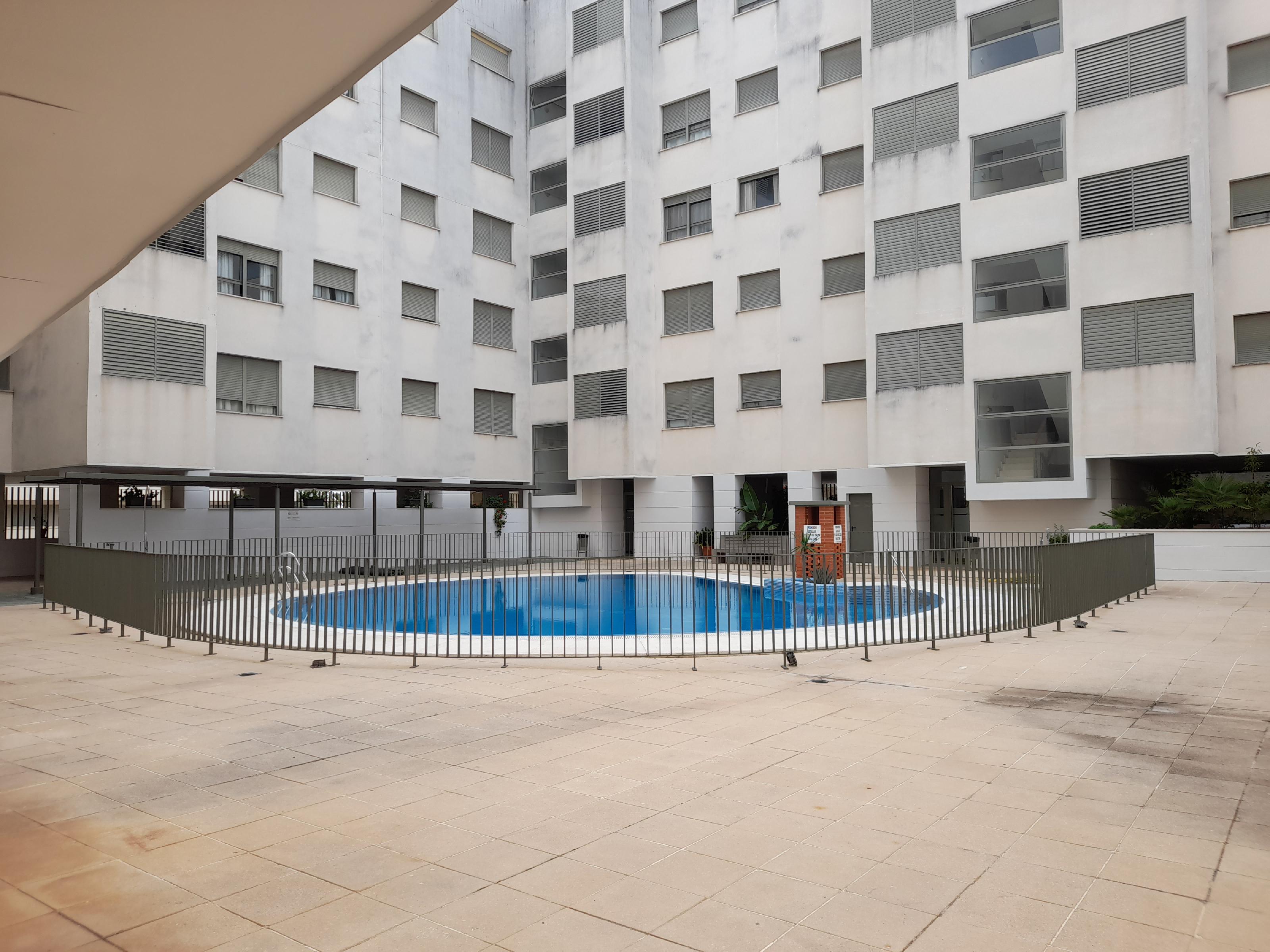 Imagen 2 Apartamento en venta en Puerto De Santa María El / Cerca de la estacion d tren de El Pue...