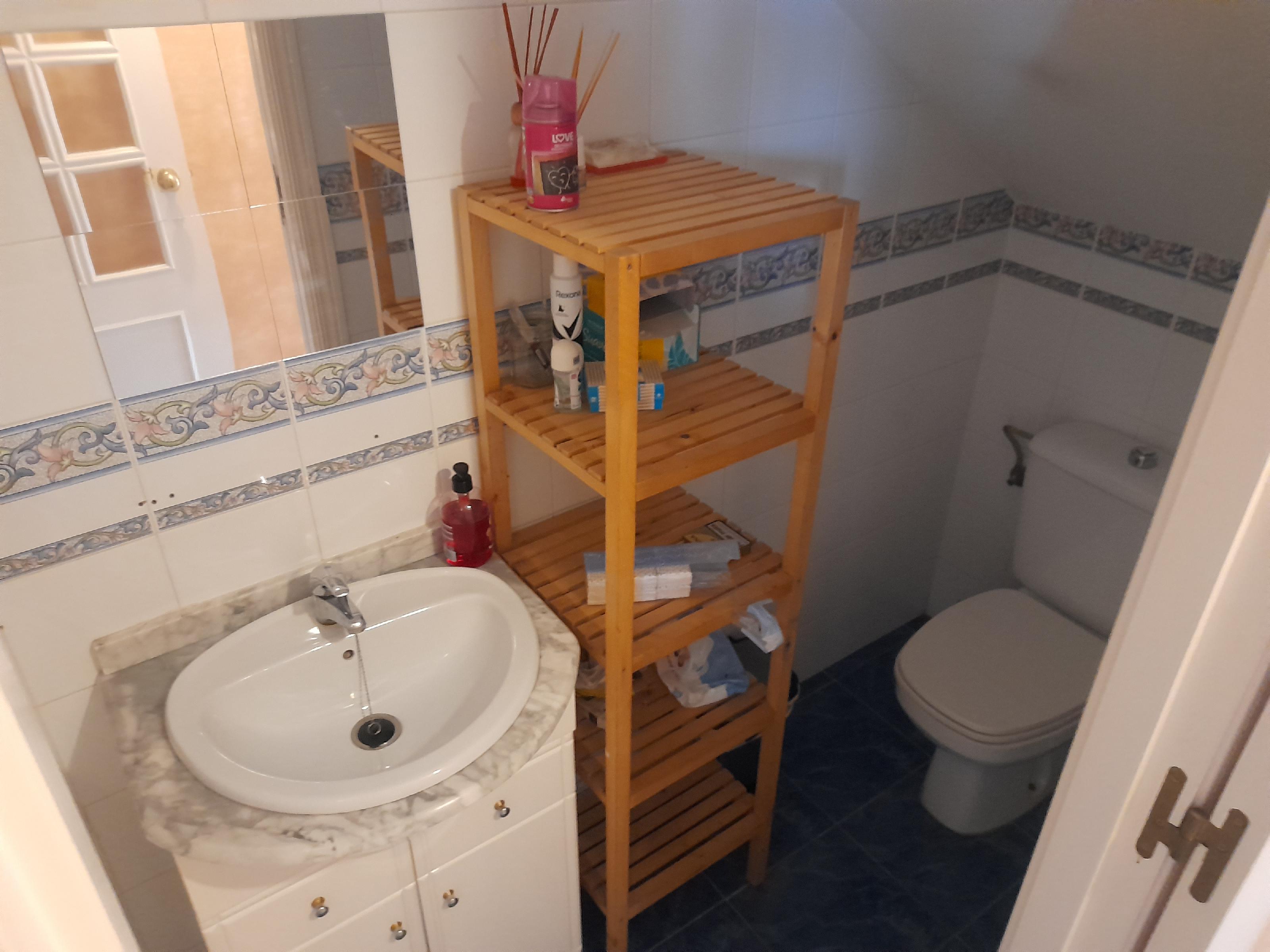 Imagen 9 Casa Adosada en venta en Sanlúcar De Barrameda / Muy cerca de la plaza de toros 