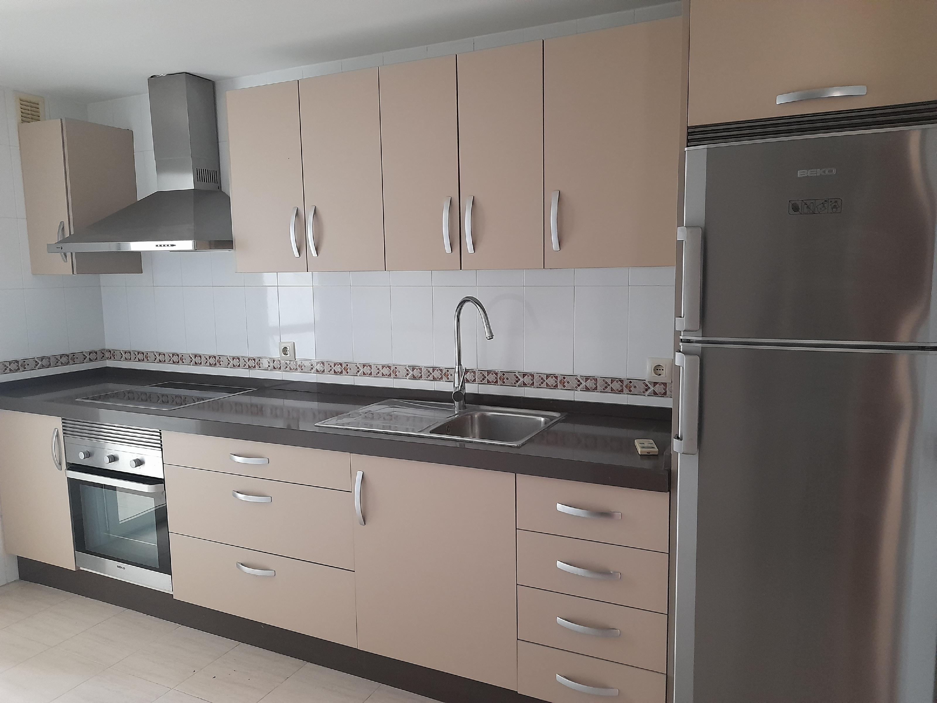 Imagen 4 Apartamento en venta en Jerez De La Frontera / A 500 metros del palacio de los deportes, Chapin