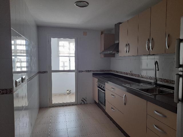 Imagen 5 Inmueble 302230 - Apartamento en venta en Jerez De La Frontera / A 500 metros del palacio de los deportes, Chapin