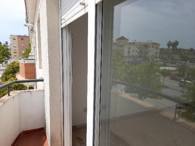 Imagen 13 Inmueble 302230 - Apartamento en venta en Jerez De La Frontera / A 500 metros del palacio de los deportes, Chapin