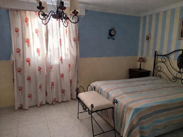 Imagen 10 Inmueble 302298 - Casa Adosada en venta en Bornos / A pocos metros de la Ermita del Calvario