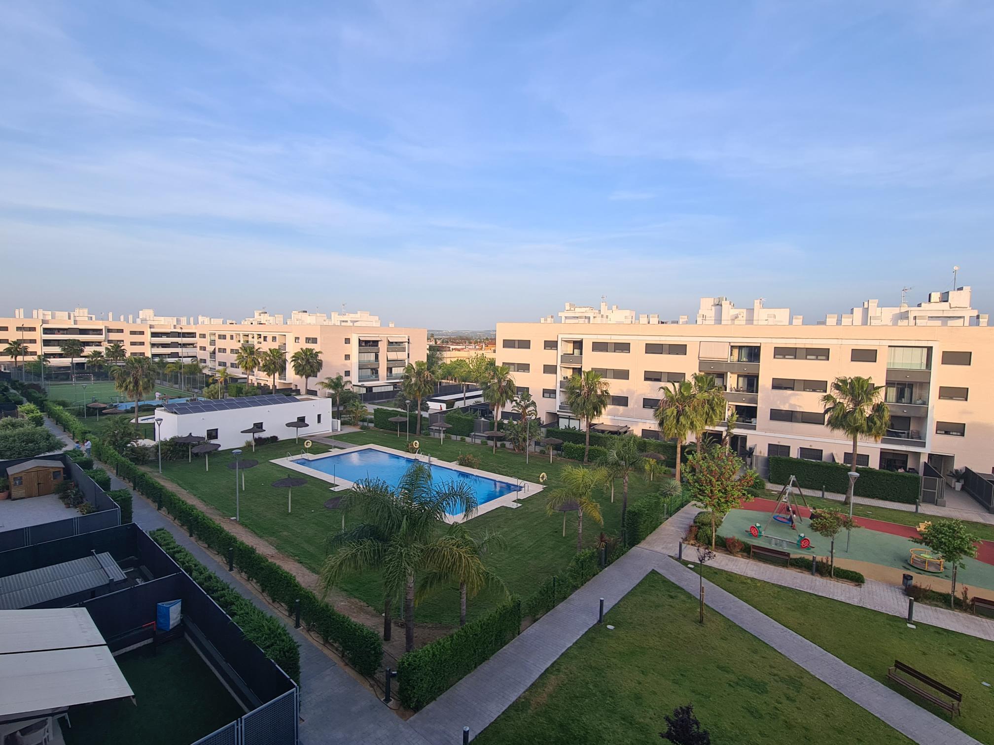 Imagen 1 Apartamento en venta en Jerez De La Frontera / Muy cerca del campo de futbol de San Jose Obrero