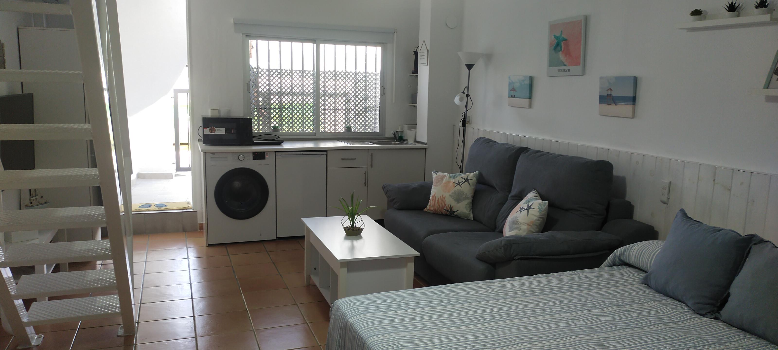 Imagen 12 Casa Adosada en venta en Puerto De Santa María El / A 100 metros del famoso Tk3