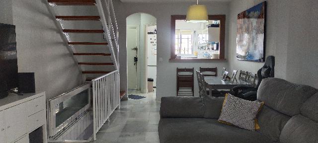Imagen 1 Inmueble 303216 - Casa Adosada en venta en Puerto De Santa María (El) / A 100 metros del famoso Tk3