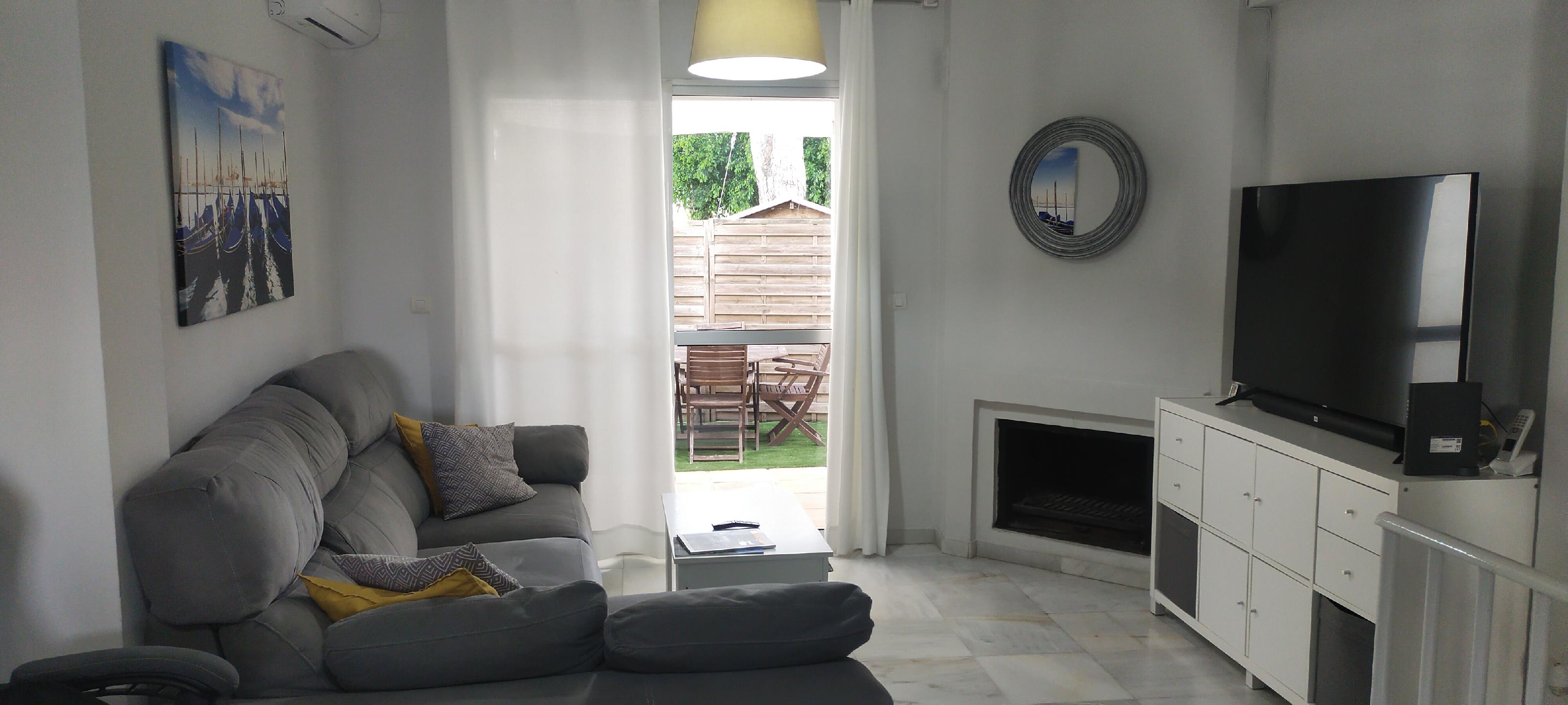 Imagen 6 Casa Adosada en venta en Puerto De Santa María El / A 100 metros del famoso Tk3