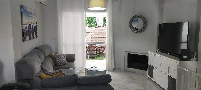 Imagen 6 Inmueble 303216 - Casa Adosada en venta en Puerto De Santa María (El) / A 100 metros del famoso Tk3