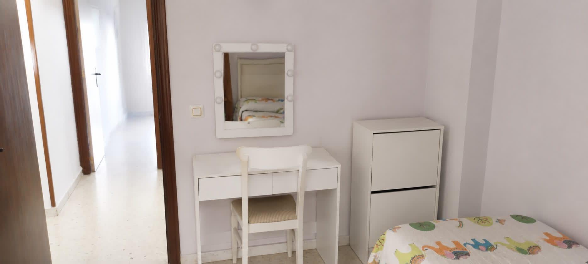 Imagen 3 Apartamento en venta en Jerez De La Frontera / Cerca del C.comercial carrefour sur.