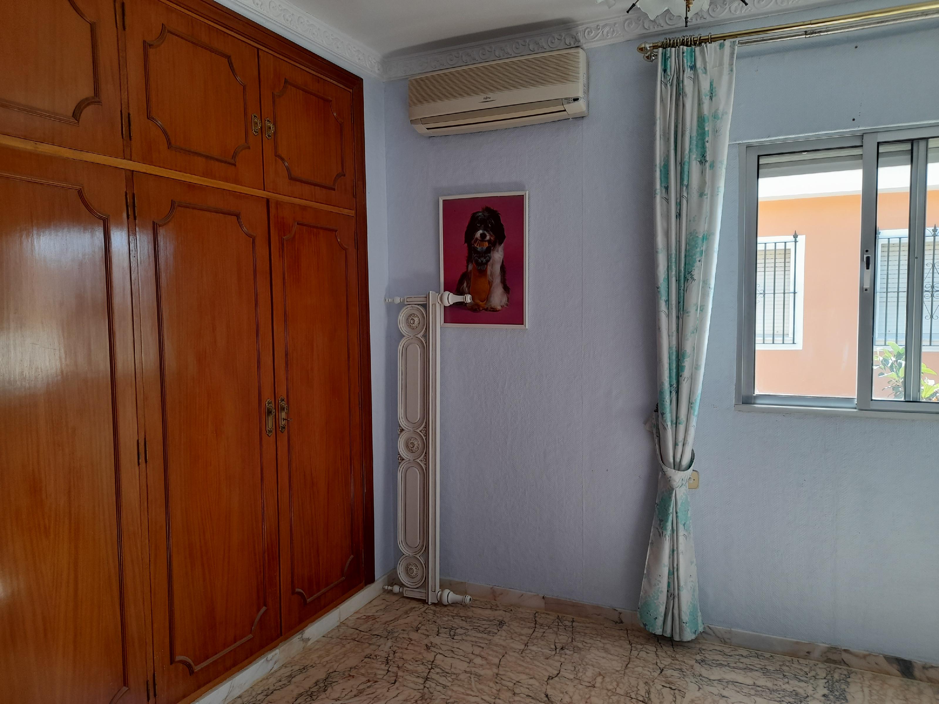 Imagen 20 Casa en venta en Jerez De La Frontera / A 120 metros del parque de los villares